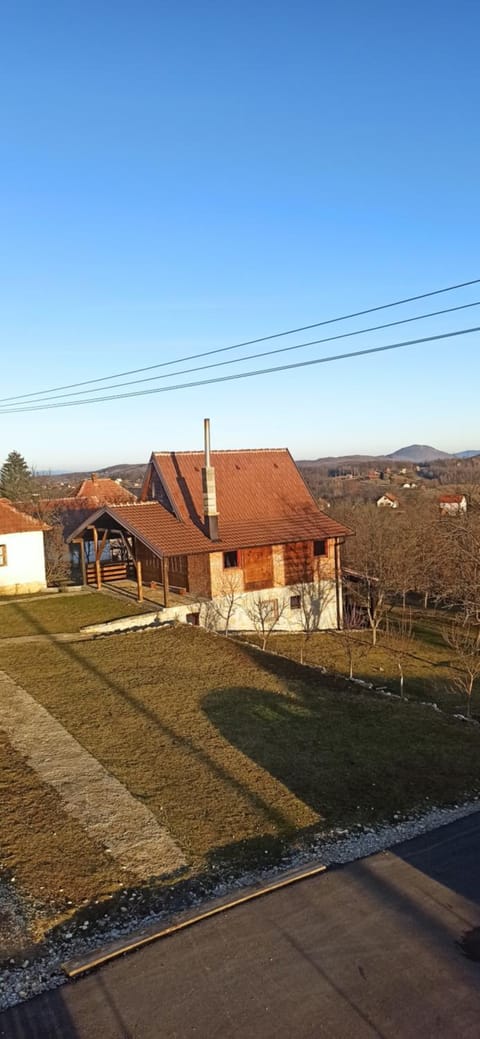 Porodicna brvnara Ivanovic Apartment in Zlatibor District, Serbia