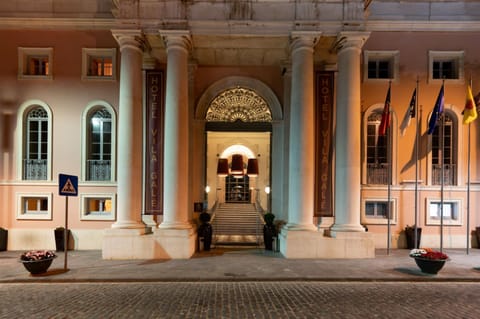 Property building, Facade/entrance, Street view