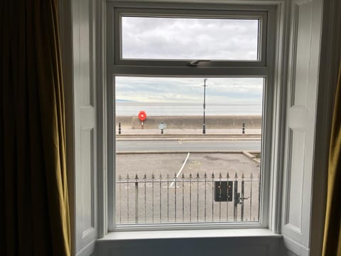 Lovely family seafront property in Burnham-on-Sea Condo in Burnham-on-Sea