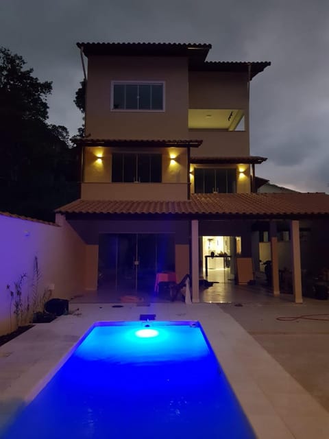 Casa e flat com piscina - Praia da Enseada House in Angra dos Reis