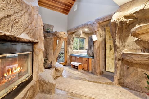 2282-The Spa At Winterset chalet Haus in Big Bear