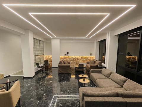 Living room, Lobby or reception