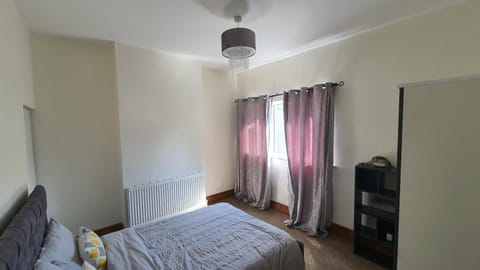 Spacious 2 Bedroom Home in Birmingham Apartment in Birmingham