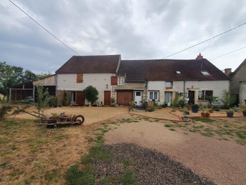 Property building, Garden view