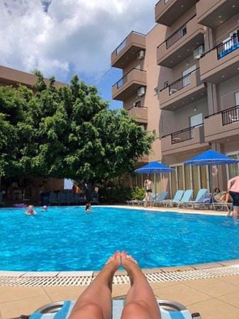 Property building, Day, People, Pool view, Swimming pool