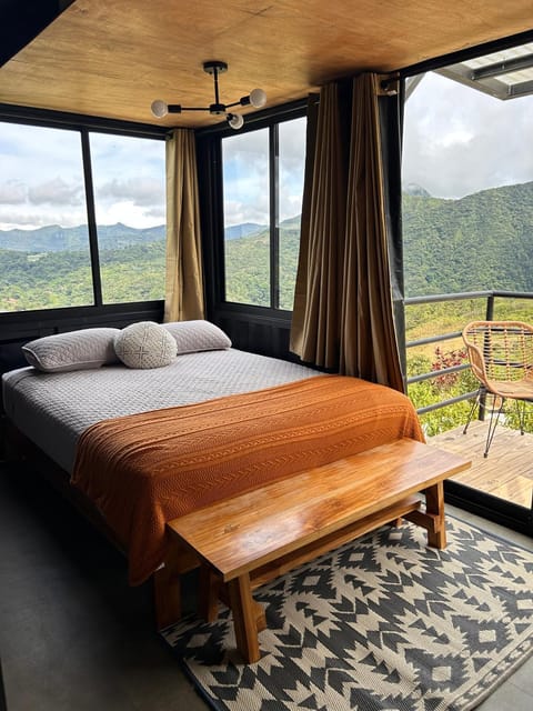 Bed, Natural landscape, Balcony/Terrace, Photo of the whole room, Bedroom, Mountain view