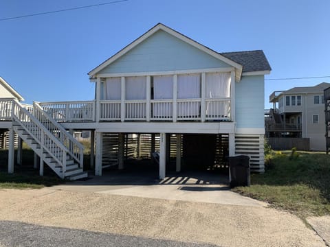 Calico Jack's Galley cottage House in Kitty Hawk