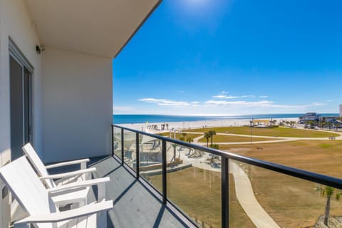 Enjoy the perfect Getaway at Gulf Place 4 BR Condo next to the Hangout! GP 304 House in West Beach