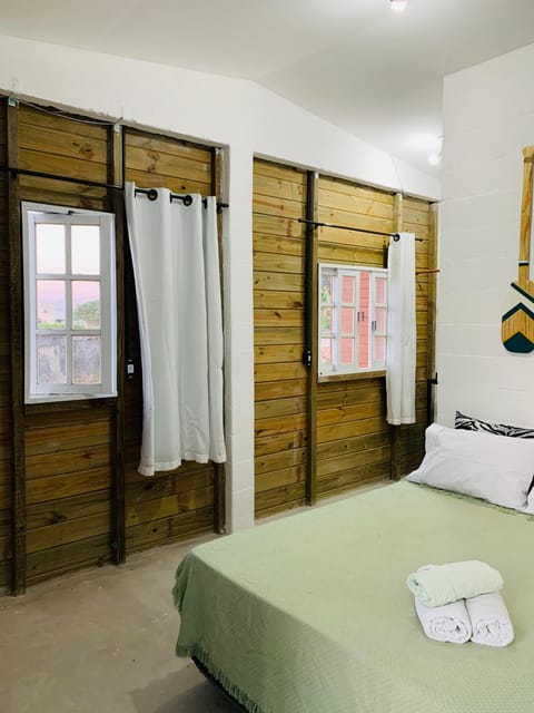 Suítes Cabanas Coral Hostel in Serra