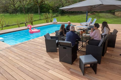 Maison de vacances avec piscine House in Montignac