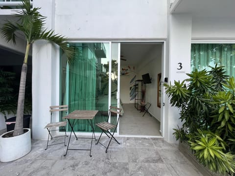 Patio, Day, View (from property/room), Balcony/Terrace, Dining area