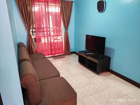 Maverick's 3 Bedroom Fully Furnished Condo Apartment in Lapu-Lapu City