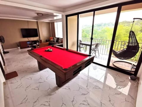 Private Resthouse with Cozy Pool and Nice View Villa in Antipolo