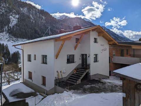 Property building, Winter