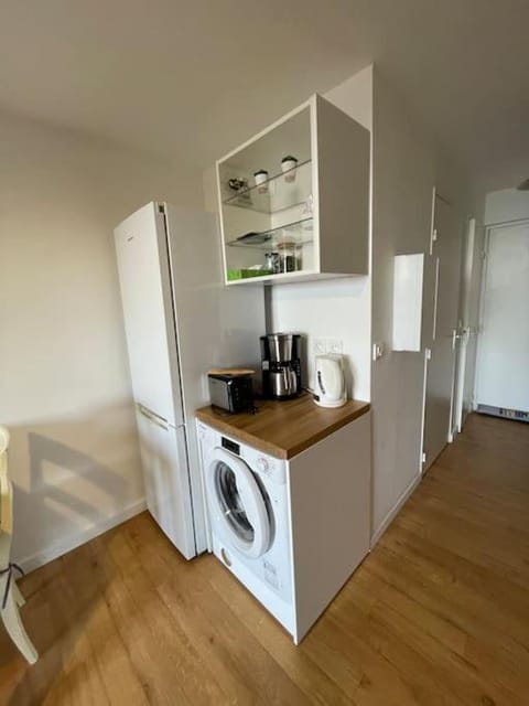 Coffee/tea facilities, washing machine