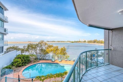 Balcony/Terrace, Pool view, Sea view, Swimming pool