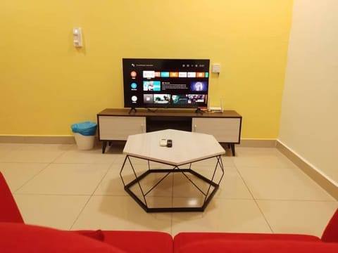 HB1613- 2 bedroom-Apartment -Wifi -Netflix-Parking, 3040 Apartment in Putrajaya