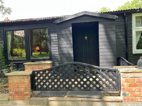 Spacious eco-energy timber barn in Chadbury Appartement in Wychavon District