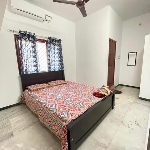 WHITE HOUSE - 3BHK Elegant Apartment Condominio in Coimbatore
