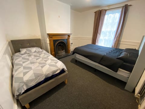 Southgate Lodge - Single/Twin, Double and Family rooms Bed and Breakfast in Kings Lynn