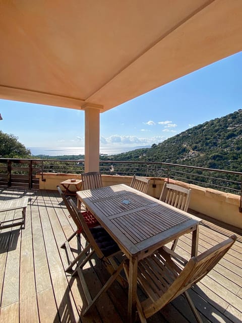 Les Terrasses de Scalegiu House in Porto-Vecchio