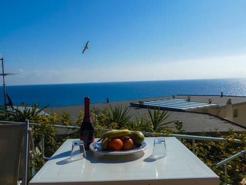 View (from property/room), Balcony/Terrace