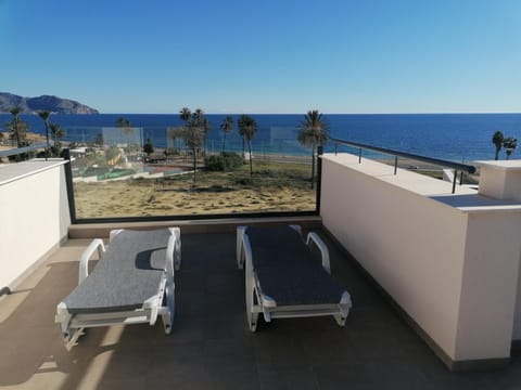 Balcony/Terrace, Sea view, sunbed