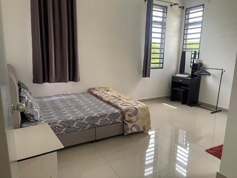 Villa 12-14Pax Port Dickson 4BR Double Storey House House in Port Dickson