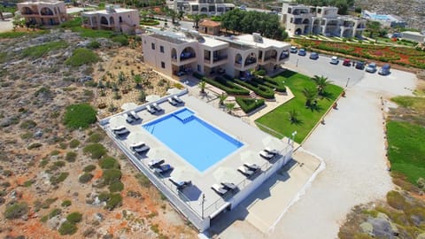 Nanakis Beach Luxury Apartments Apartment hotel in Crete