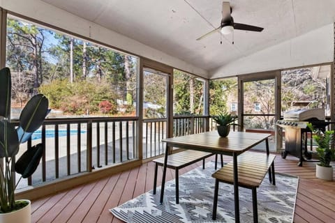 Southern Pines Getaway with Pool & Movie Theater! Maison in Southern Pines