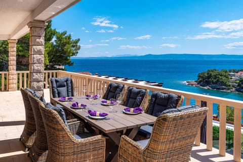 Day, View (from property/room), Balcony/Terrace, Dining area, Sea view