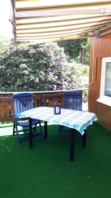 Dining area, Garden view