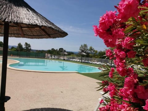 Pool view, Swimming pool, sunbed