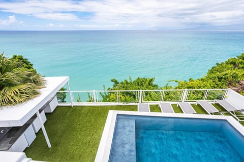 Natural landscape, Sea view, Swimming pool, sunbed