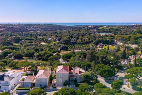 Villa Anna - Vale de Lobo Villa in Quarteira