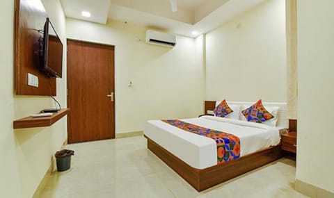 FabHotel Diamond I Hotel in Udaipur