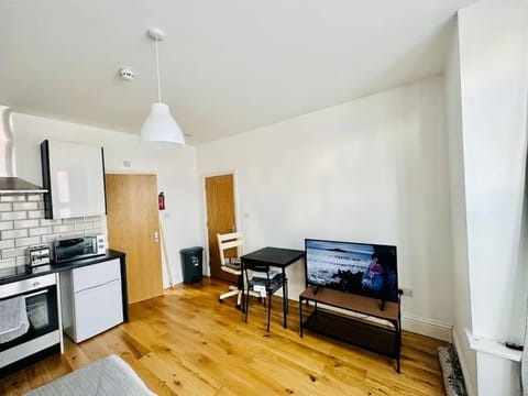 SE4, Self contained studio flat. Apartment in London Borough of Southwark