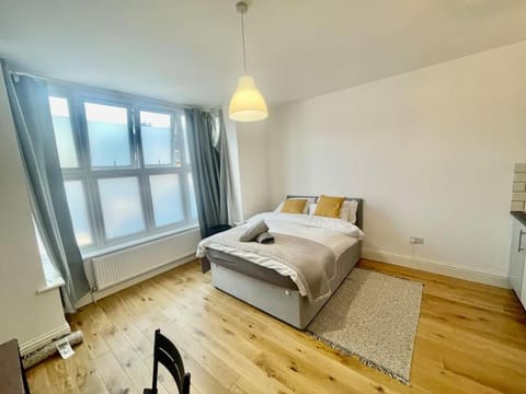 SE4, Self contained studio flat. Apartment in London Borough of Southwark