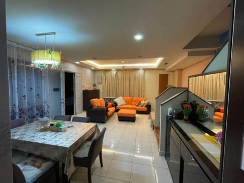 Mutiara Soul Garden PROMO-DEAL 3RLanded Stays House in Subang Jaya