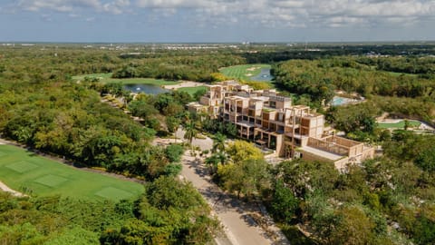 Property building, Bird's eye view