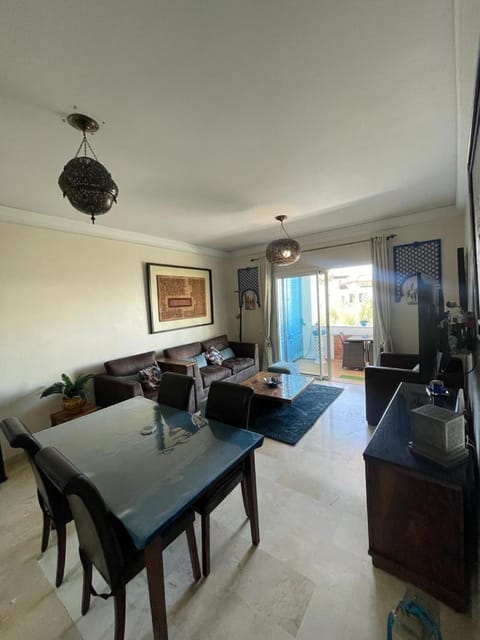إجار شقة بمرينا أكادير location appartement à marina d'agadir Copropriété in Agadir