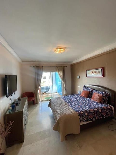 إجار شقة بمرينا أكادير location appartement à marina d'agadir Copropriété in Agadir