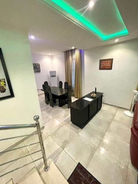 Tastefully Furnished 2-Bedroom Duplex Appartement in Lagos