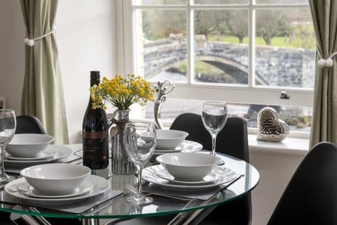 Glan Conwy House One and Two Bedroom Apartments Eigentumswohnung in Bro Garmon