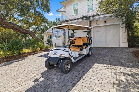 Close to Seaside Town Center, Private Pool, 6 Seat Golf Cart - Hobnob home Maison in Seagrove Beach