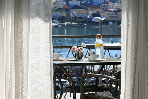 Day, Natural landscape, View (from property/room), Balcony/Terrace, Sea view