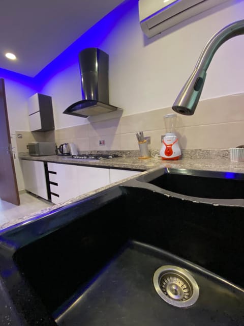 Neatly furnished 3-Bedroom Apartment Eigentumswohnung in Lagos