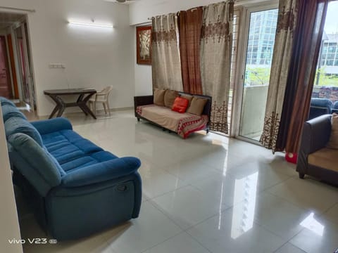 Luxurious 2.5 bhk flat in Amanora Pune Condo in Pune