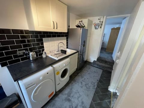 Charming Countryside Cottage Ground Floor Apartment in Combeinteignhead Devon Apartment in Teignbridge