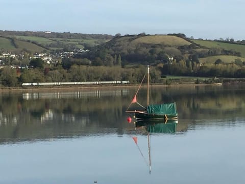 Charming Countryside Cottage Ground Floor Apartment in Combeinteignhead Devon Apartment in Teignbridge